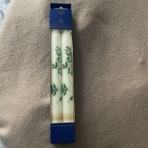 ROYAL COPENHAGEN New Vintage 2  10” Candles Tapered Pair Candlesticks Floral Set